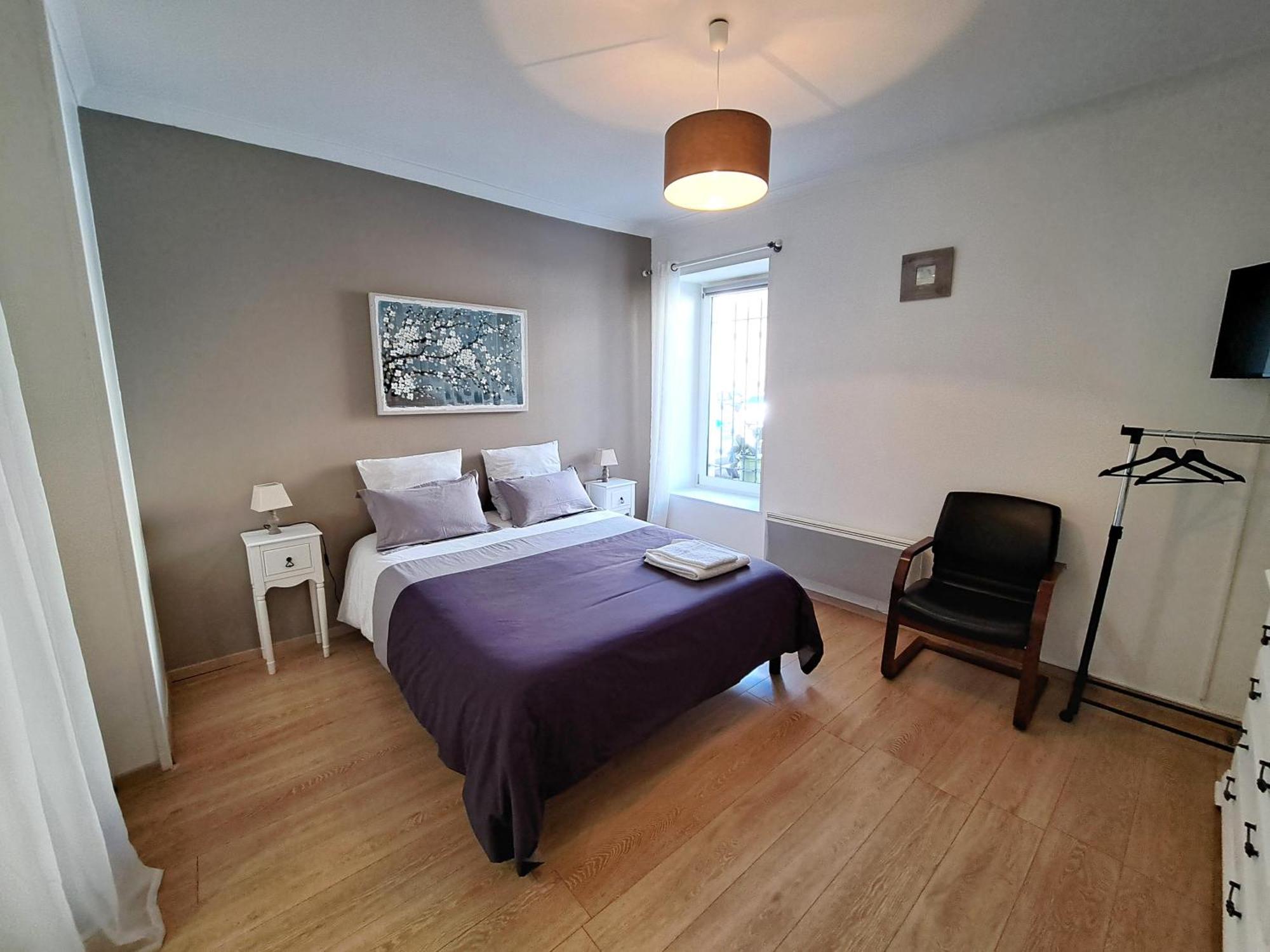 Chambre Privee Independante Dans Une Maison Neffies Экстерьер фото